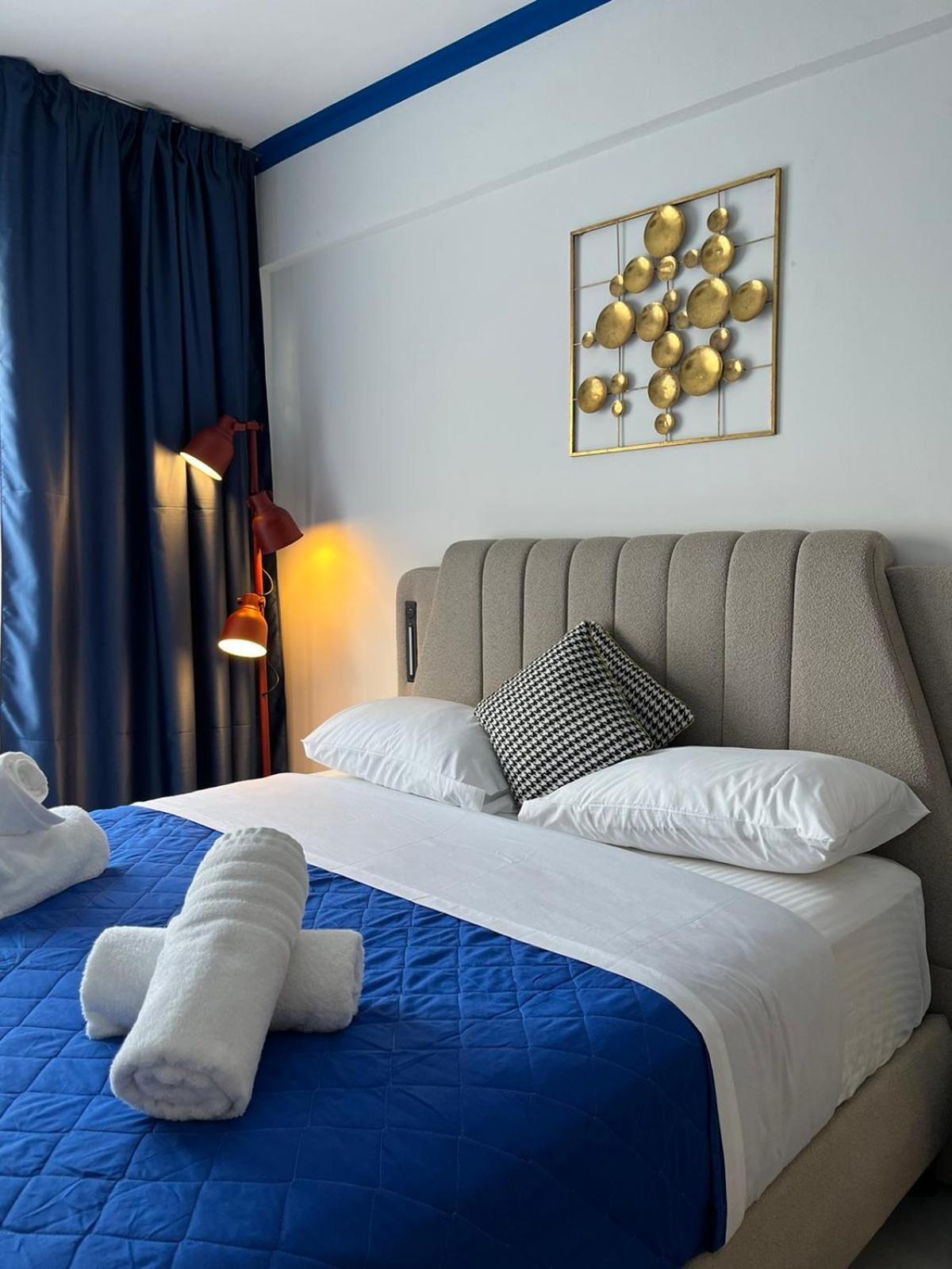 Voulis 45 Plaka Suite By Zeussuites Athen Eksteriør bilde